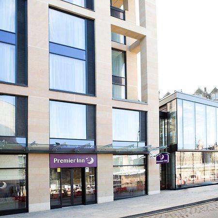 Premier Inn Edinburgh City Centre Royal Mile Edimburgo Exterior foto